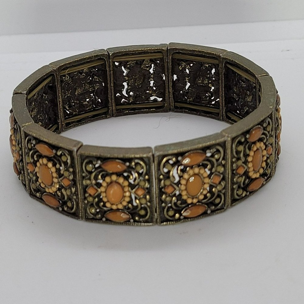 Stretch Bracelet Metal with Brown and Carmel Colors Stretches to 4"